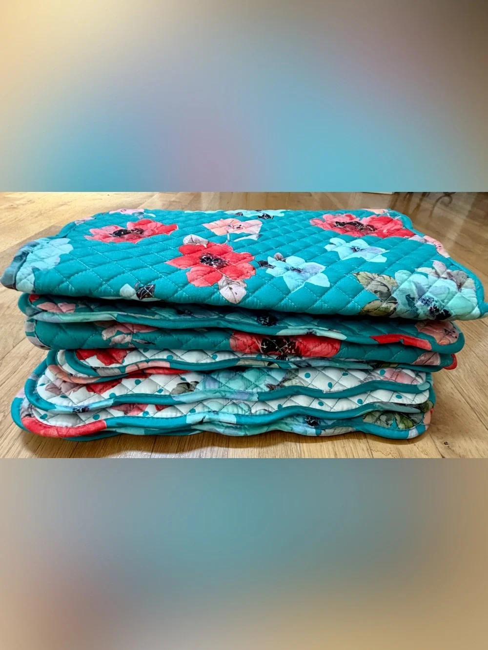 Reversible Quilted Floral Table Runner 4 Placemats Set Teal Cottagecore